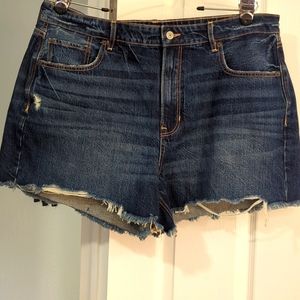 AMERICAN EAGLE TOMGIRL HIGH RISE RAW HEM 4" SHORTS SIZE 18